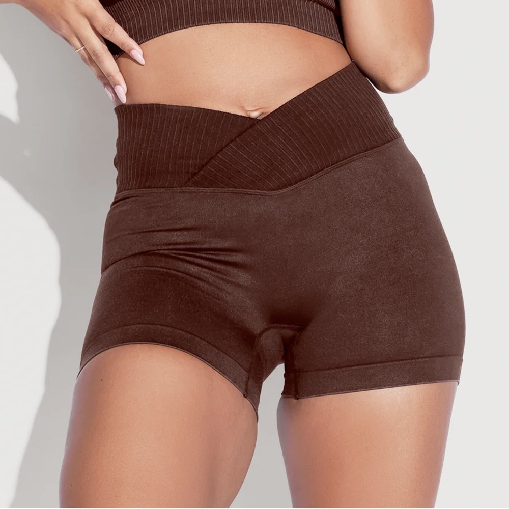 Popflex Seamless Midi Shorts
